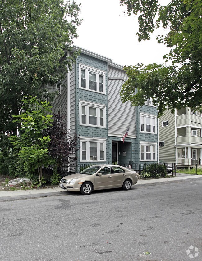 182 Dewey St 182 Dewey St Worcester MA 01610 Apartment Finder