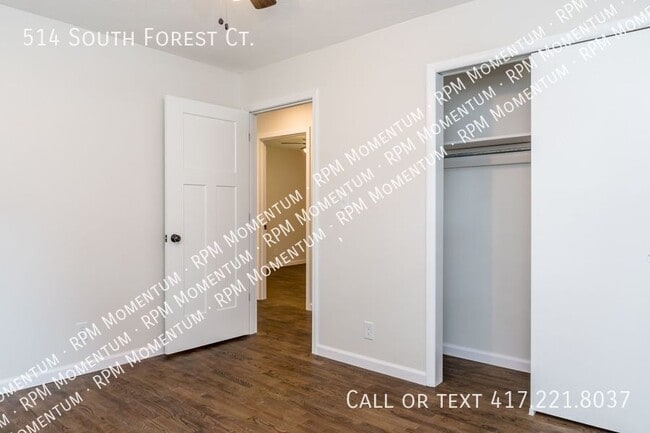 Building Photo - 514 S Forest Ct