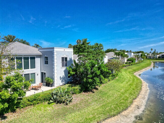 Building Photo - 23281 Butterfly Palm Ct