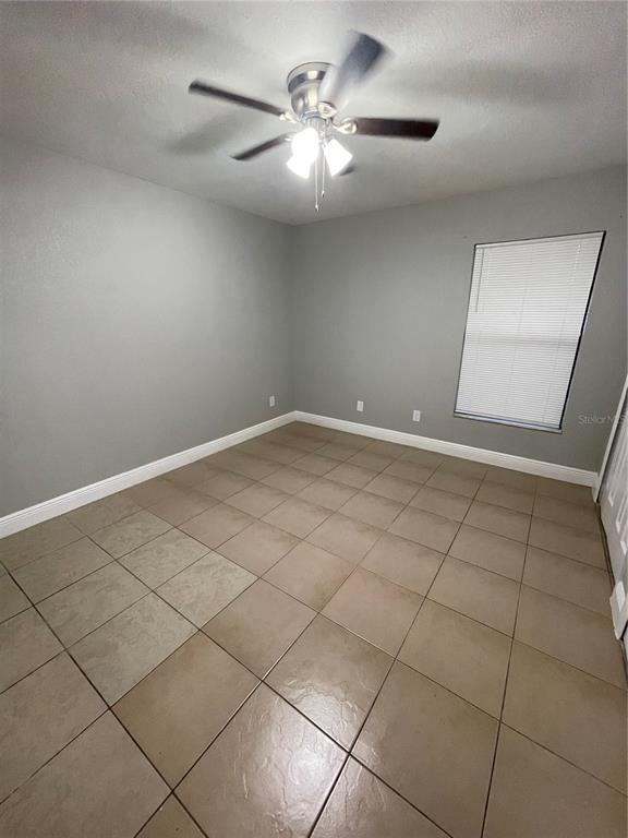 Building Photo - 12146 Sandal Creek Way