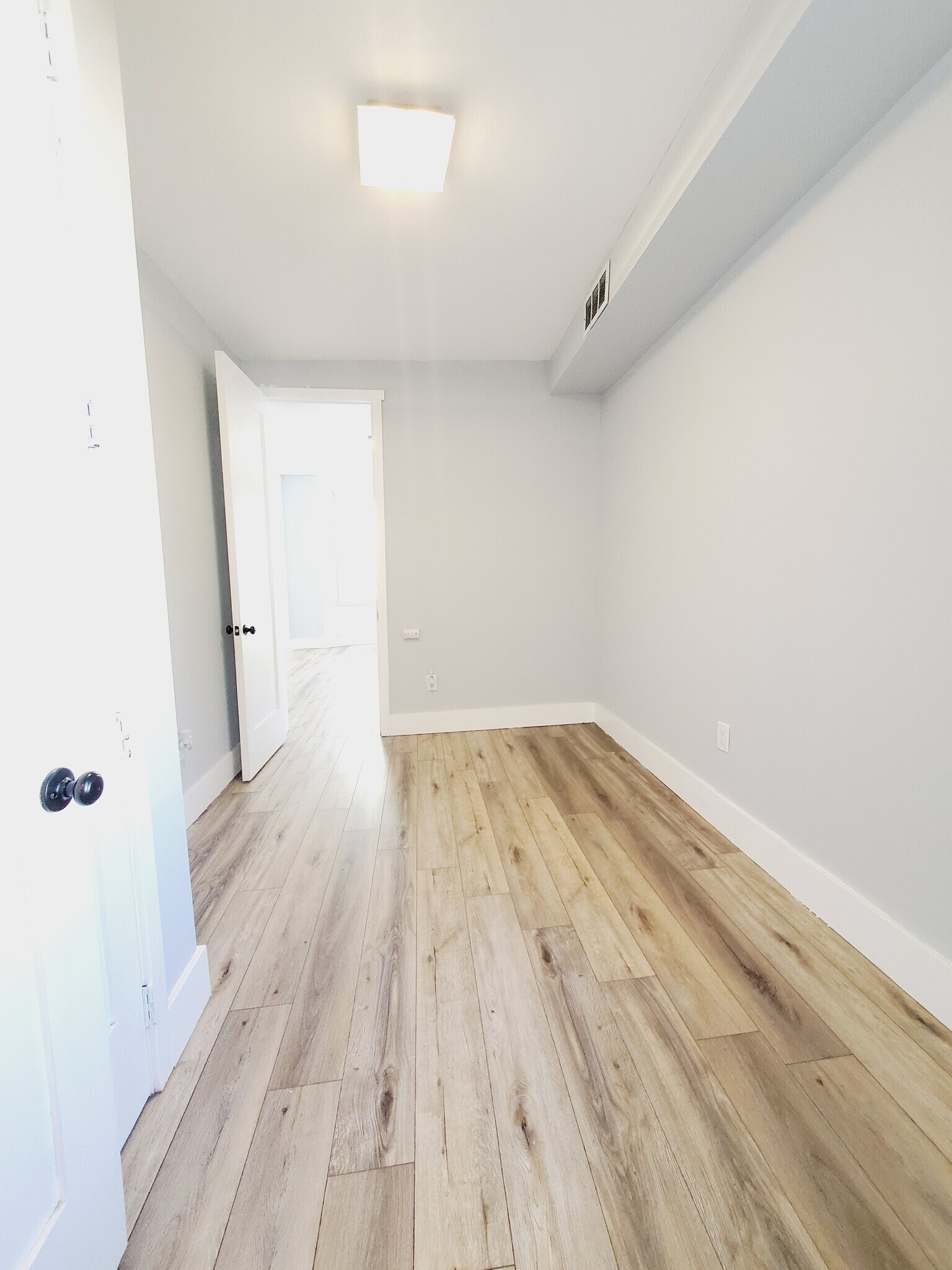 308 Clerk St 2L - 306 Clerk St