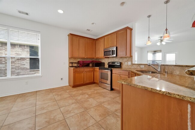 Building Photo - 13738 View Meadow Ln