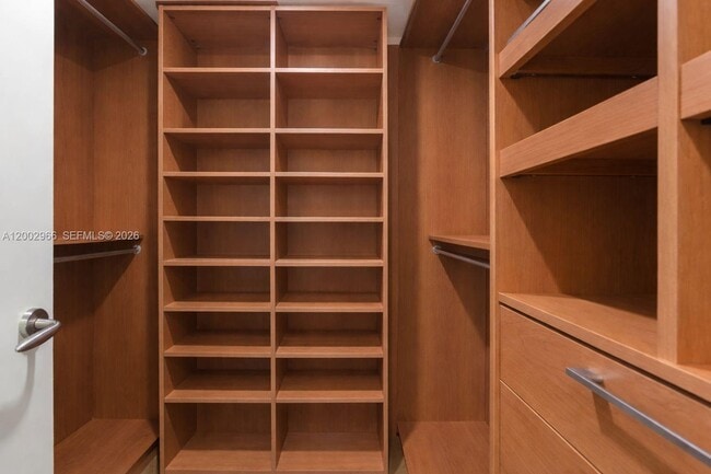 Building Photo - 9401 Collins Ave