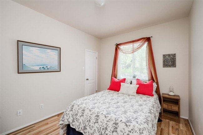 Building Photo - 14101 Red Feather Trail