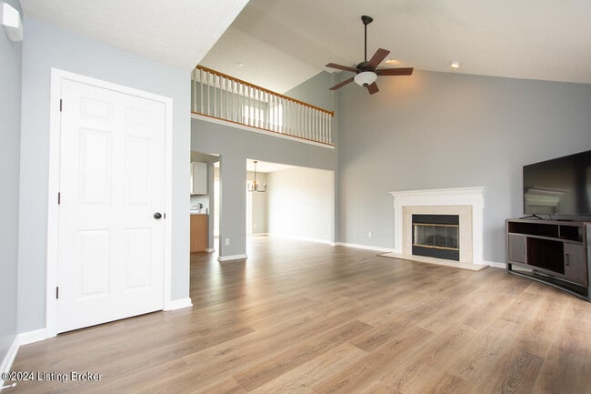 Building Photo - 6702 Shallow Rock Dr