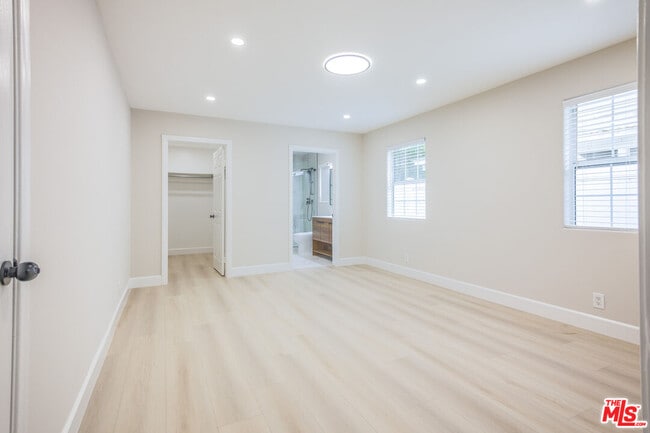 Building Photo - 22022 Lopez St