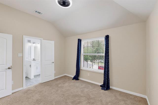 Building Photo - 604 Knightsbridge Ln