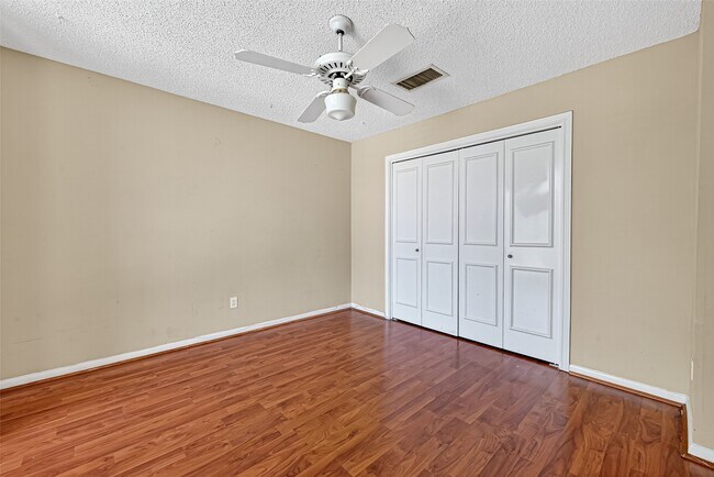 Building Photo - 1535 Beaconshire Rd