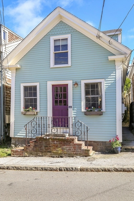Building Photo - 42 Main St
