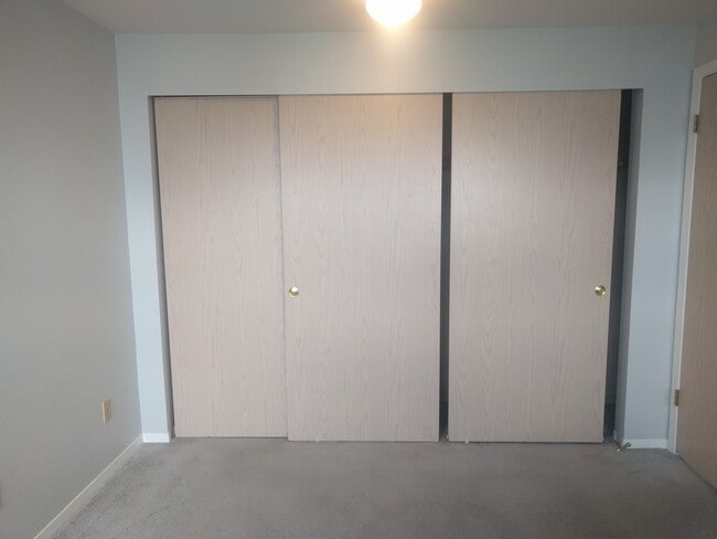 Building Photo - Beautiful 1BDR in the Heart of Upper Queen Anne w/ Huge Private Patio!!!
