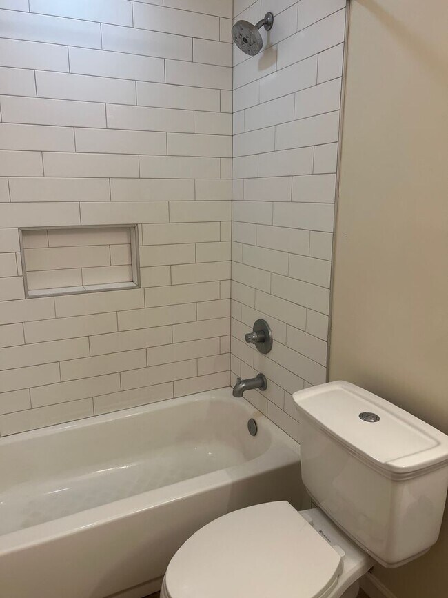 Building Photo - Garfield District Rental