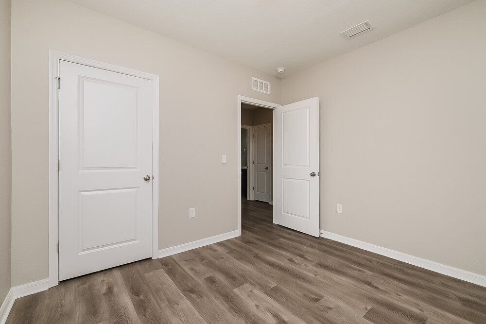 Building Photo - 10213 Mangrove Well Rd