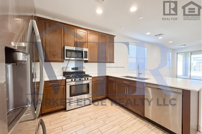 Building Photo - 5Bed/3Bath Home in Vistancia! $399 MOVE-IN...