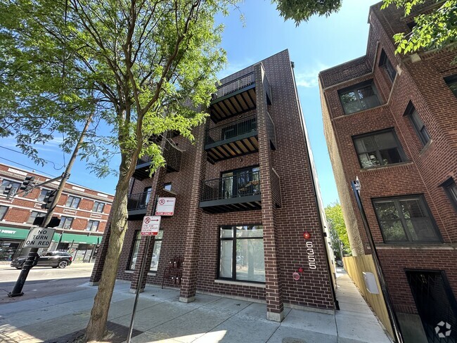 Building Photo - 6355 N Glenwood Ave