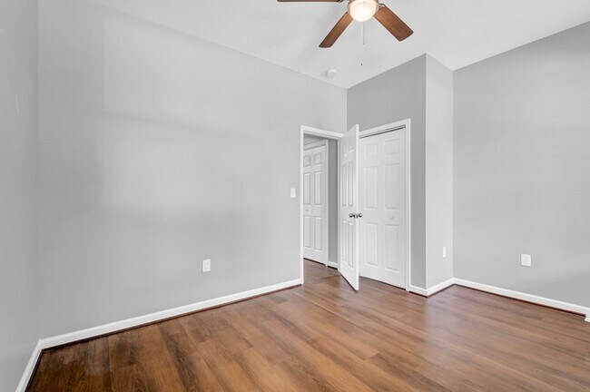 Building Photo - 2103 Chelsea Terrace