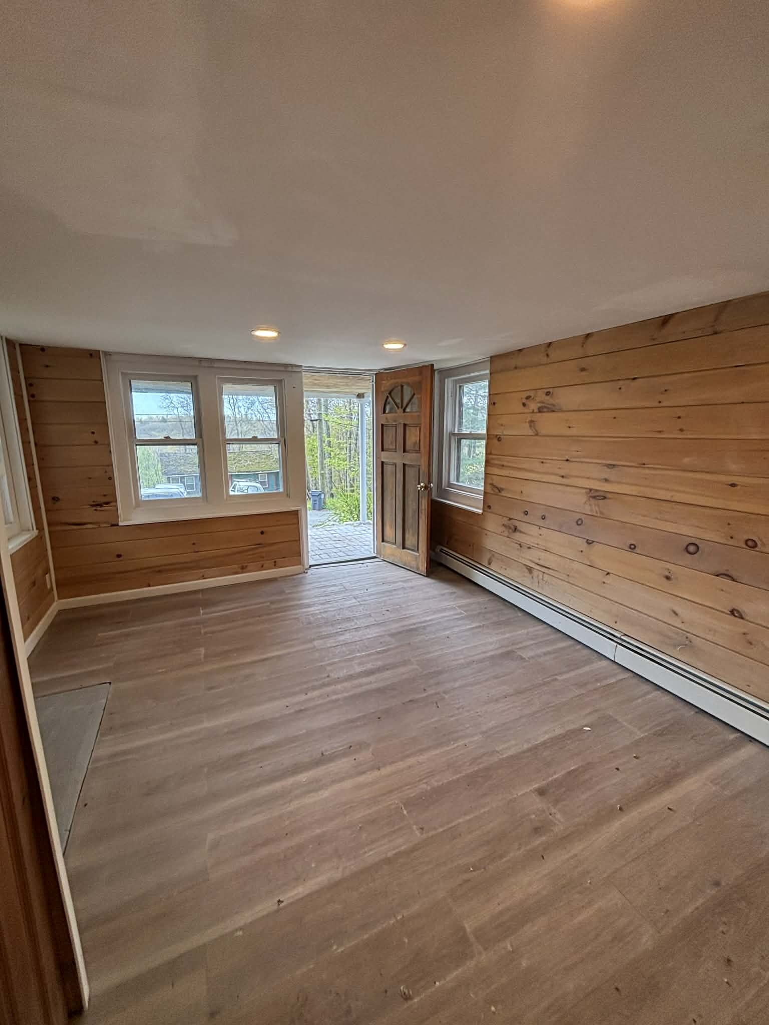 Lower half of the house/downstairs - 36 Maple Trl