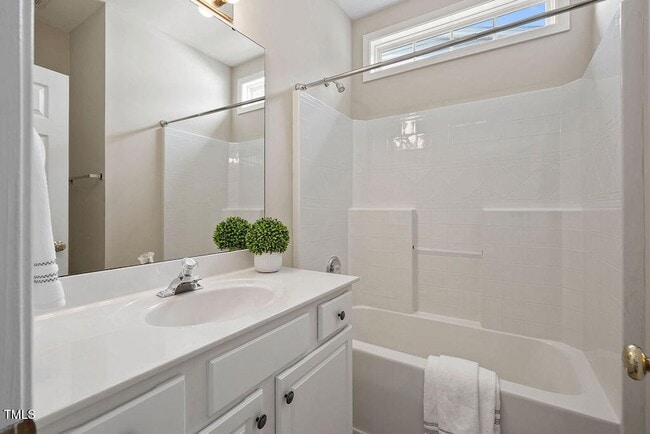 Building Photo - 107 Governors House Dr