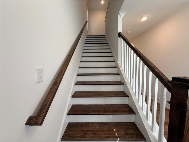 Building Photo - 170 Fritz Mar Ln