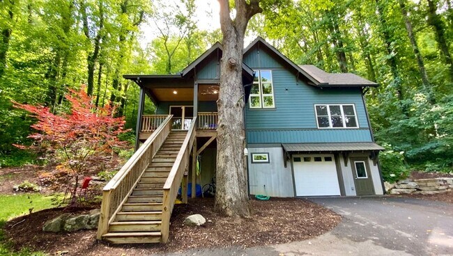 Gorgeous, North Asheville Cottage - Gorgeous,  North Asheville Cottage
