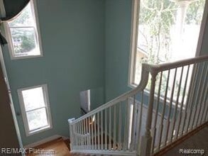 Building Photo - 481 Village Oaks Ct