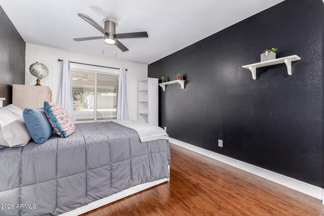 Building Photo - 11401 N 45th Pl