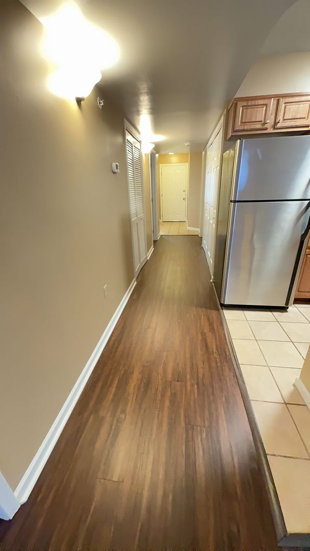 Building Photo - Laurel Station 3bed/2bath for $2550/month (entire unit)! Monthly rent includes TWO assigned parki...