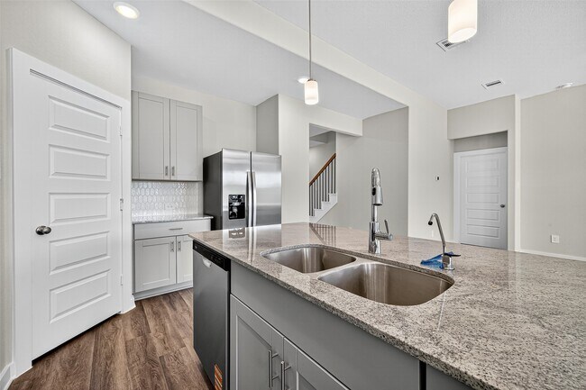 Building Photo - 3102 Winding Mile Ct