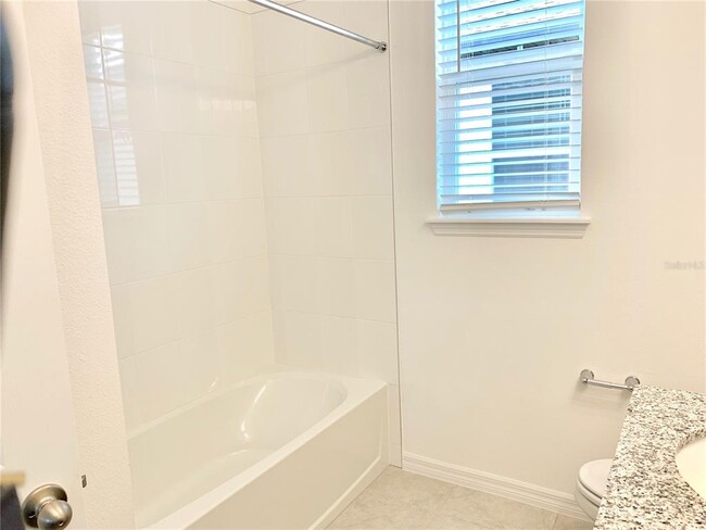 Building Photo - 10348 Austrina Oak Lp