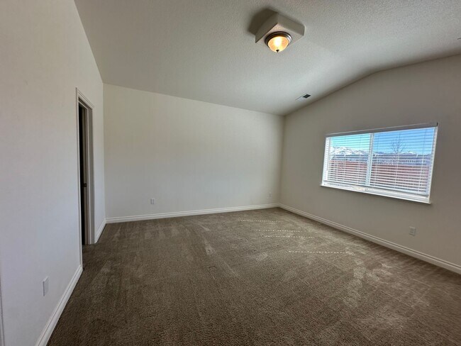 Building Photo - 17854 Davis Mdw Ct