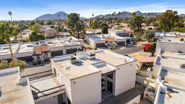 Building Photo - Luxury Living in the Heart of McCormick Ranch!
