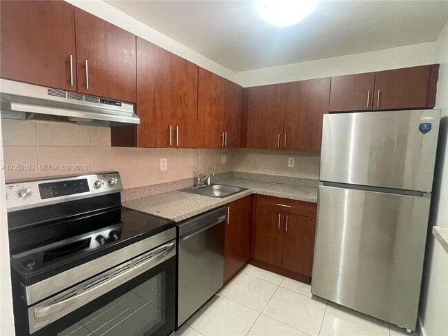 Building Photo - 15610 SW 80th St