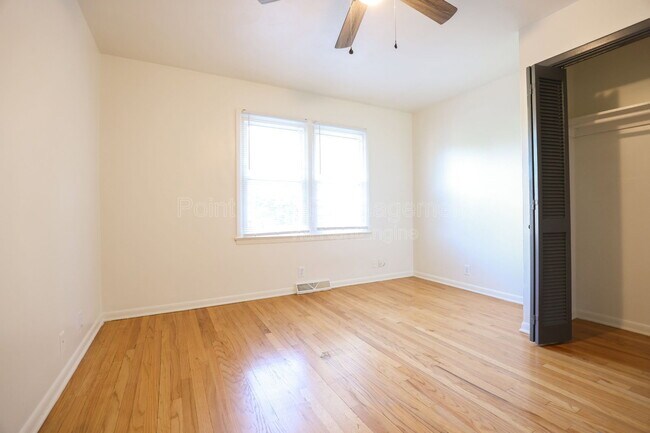 Building Photo - 5207 N 60th St