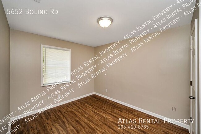 Building Photo - 5652 Boling Rd
