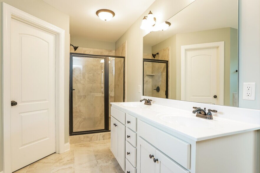 Building Photo - 954 Airedale Trail