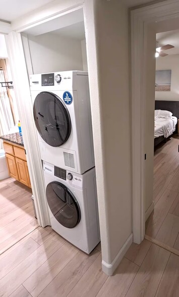 Building Photo - 1415 E Ocean Blvd