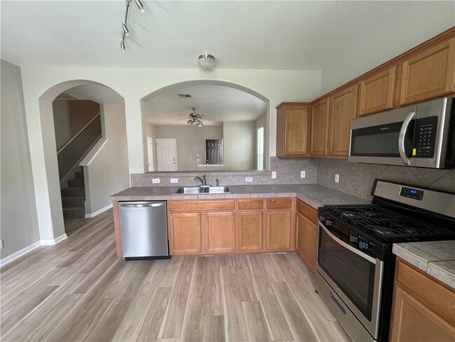 Building Photo - 2509 Allred Dr