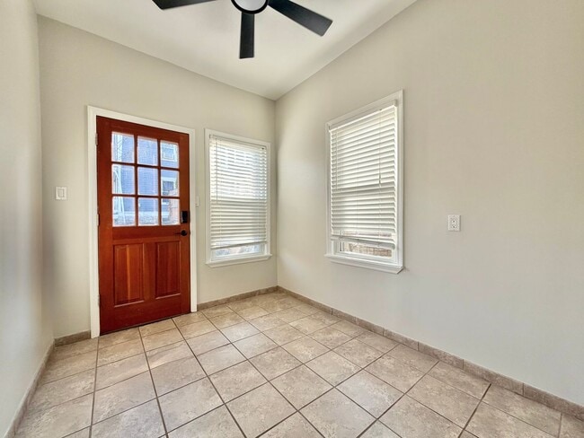 Building Photo - 1719 William Howard Taft Rd