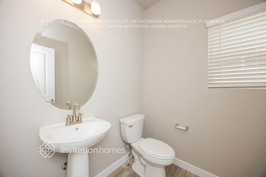 Building Photo - 13584 Nederland Dr