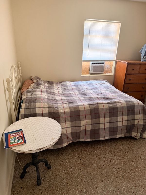 Building Photo - 602 Josephine St