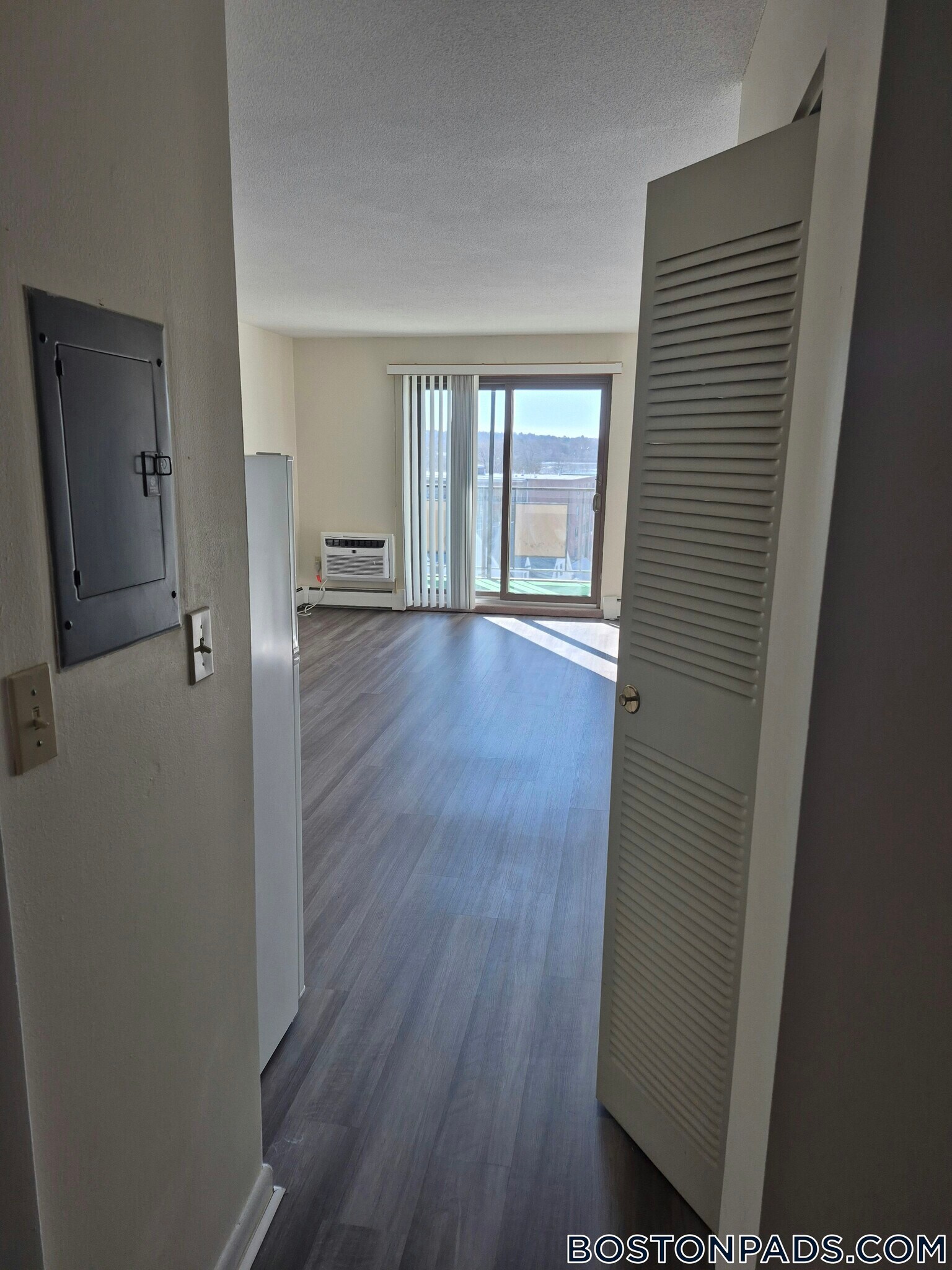 Building Photo - 385 Massachusetts Ave