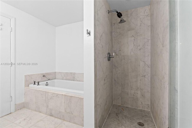 Building Photo - 244 Biscayne Blvd