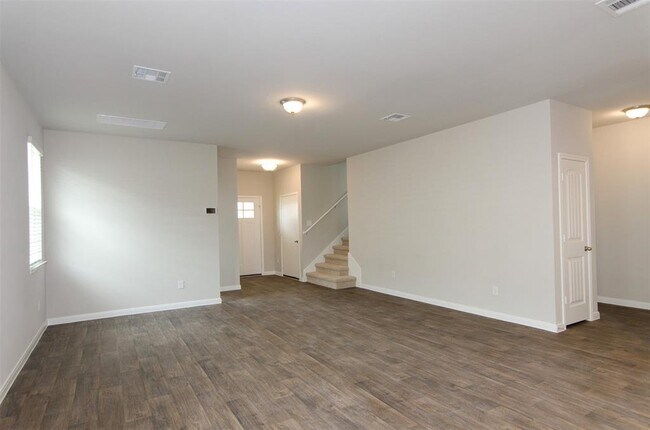 Building Photo - 392 Fall Aster Dr