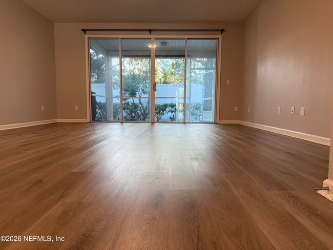 Building Photo - 4180 Crownwood Dr