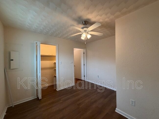 Building Photo - 28 Gillis Rd