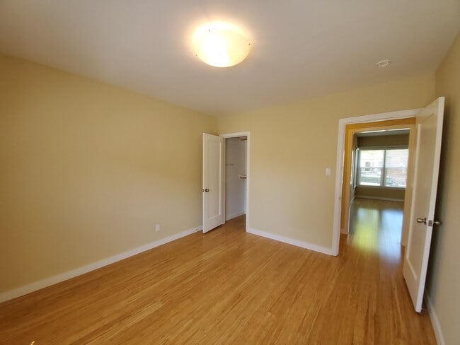 Building Photo - 103 23rd Ave