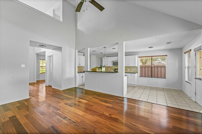 Building Photo - 16210 Bloom Meadow Tr