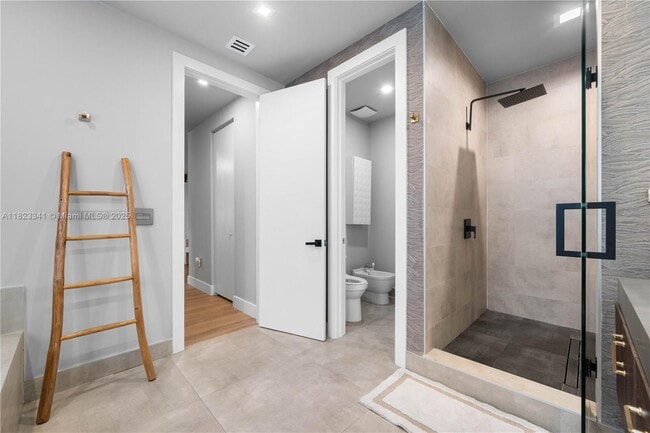 Building Photo - 9710 NW 74th Terrace