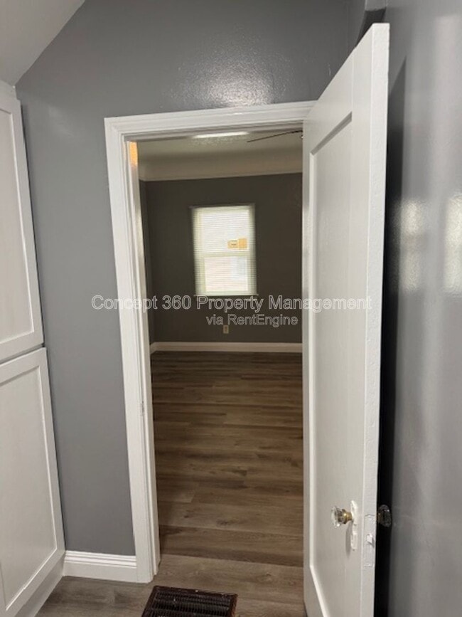 Building Photo - 714 Lime Ave