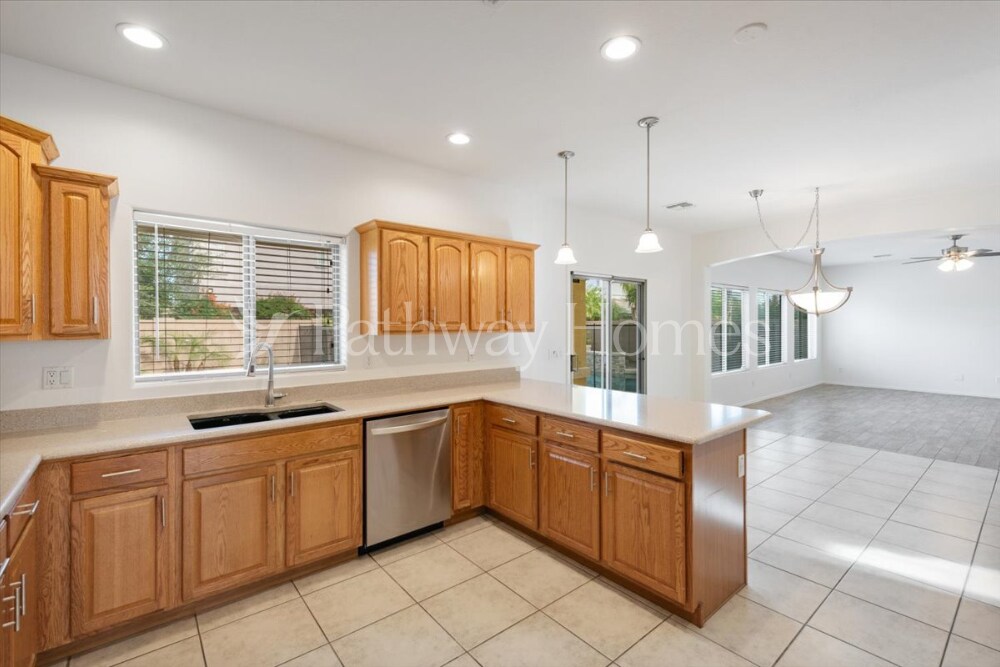 Building Photo - 17762 W Watson Ln