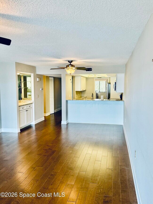 Building Photo - 250 S Sykes Creek Pkwy